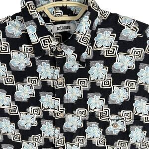 arthouse Men Shirt Size L Blue Black Floral All Over Print Short Sleeve Button